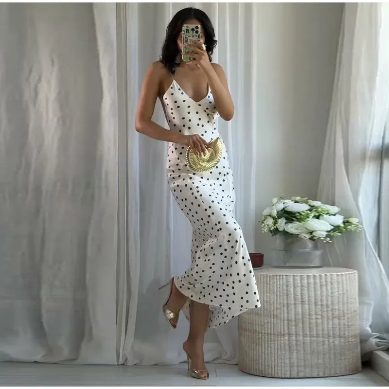 Lunarie Polka Chic Dress: Timeless Elegance with a Bohemian Touch for Summer 2025