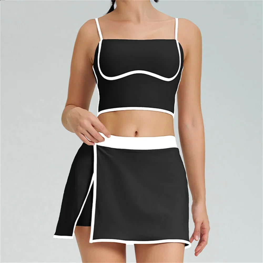 Lunarie Active Set: Elegance and Performance for Active Women