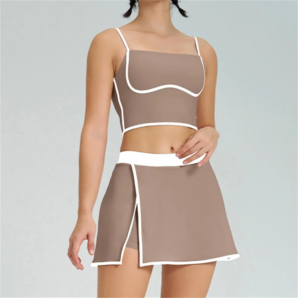 Lunarie Active Set: Elegance and Performance for Active Women