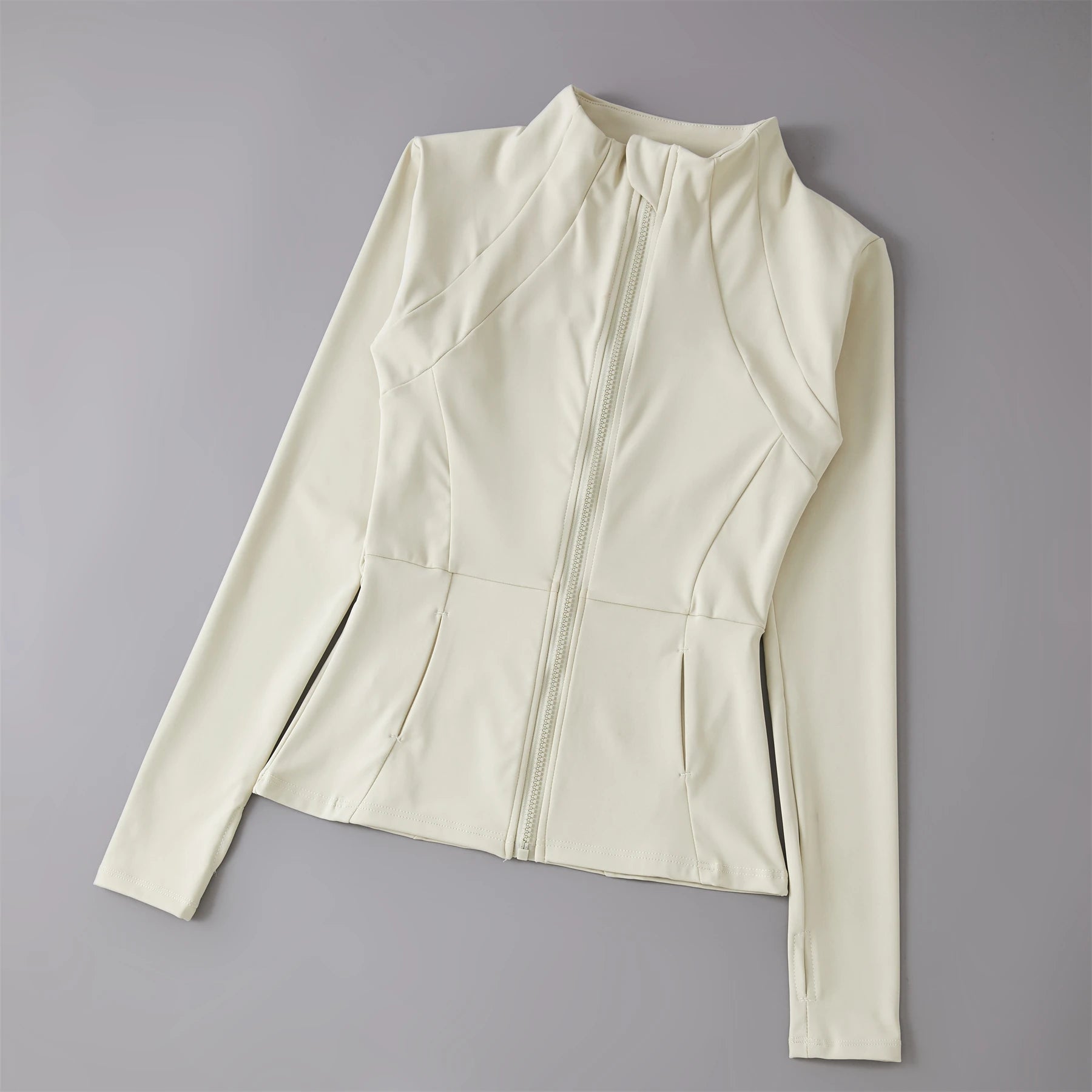 Lunarie Active Wind Jacket: Functional Elegance for Active Women