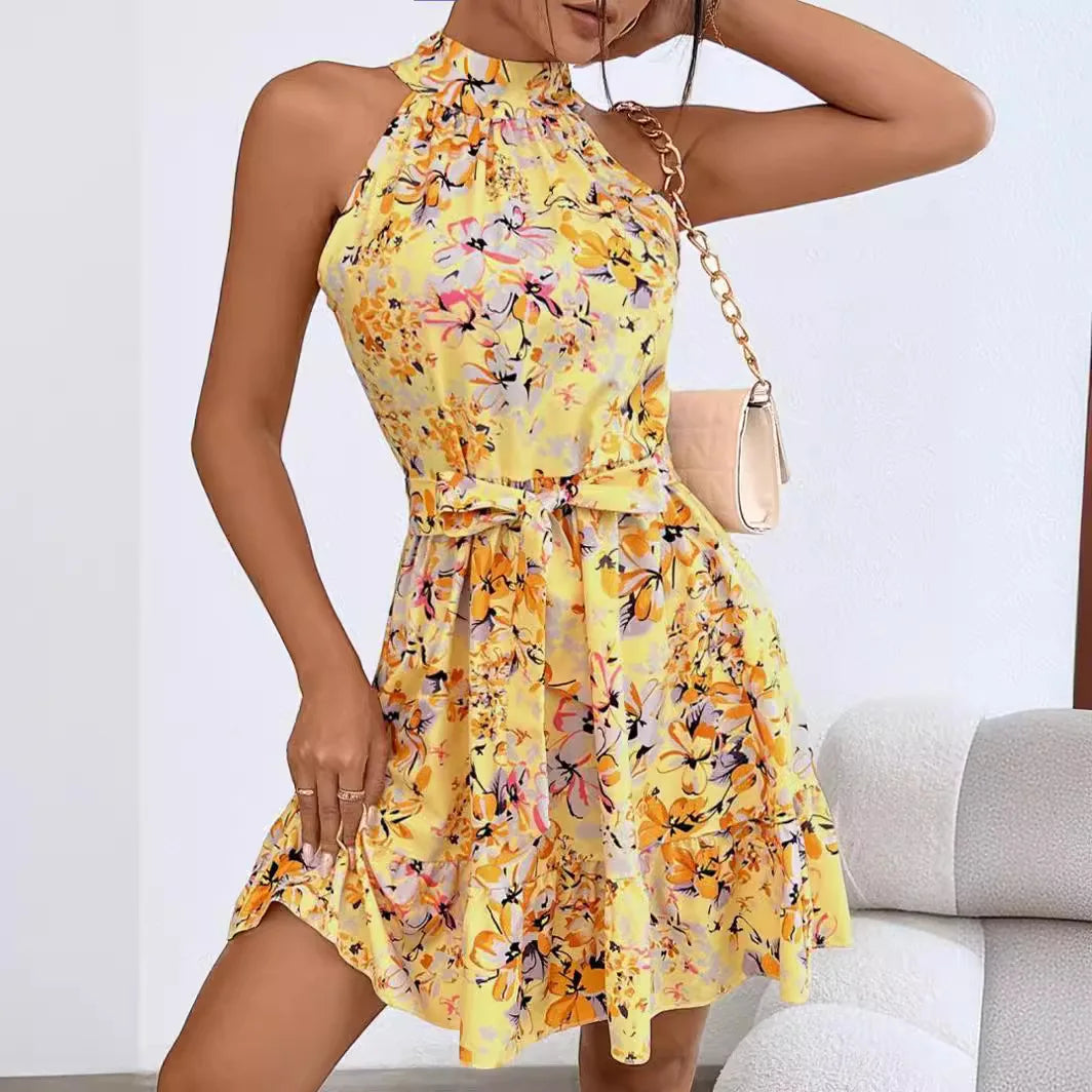 Lunarie Flora Chic Dress: Floral Elegance for Modern Office Lady Summer