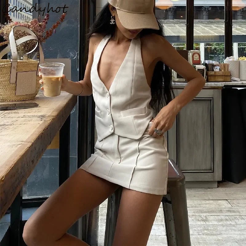 Lunarie Retro Vibes Set: Sophisticated Versatility for Every Occasion