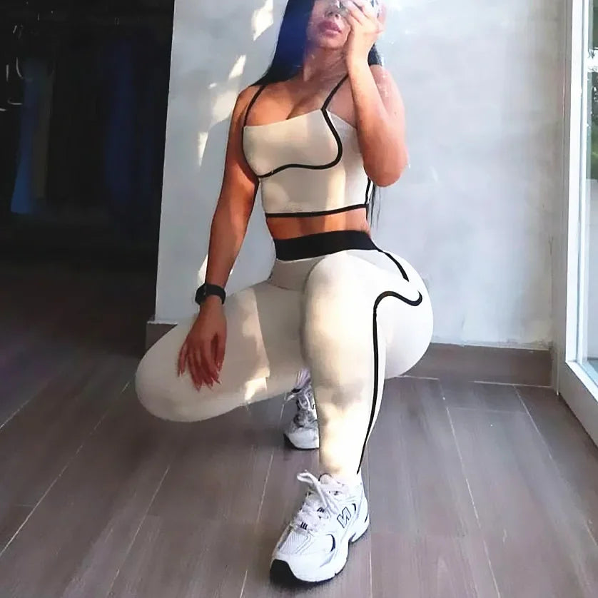 Lunarie Active Set: Elegance and Performance for Active Women