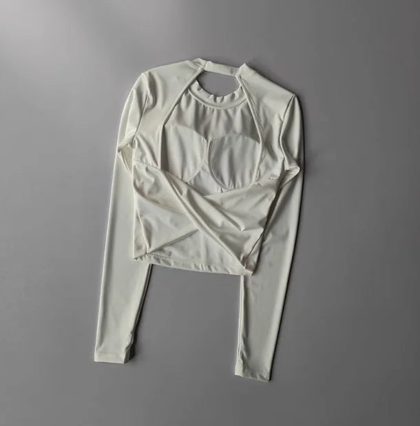 Lunarie SkinFit Top: Performance, Sensuality, and Technology for Your Routine