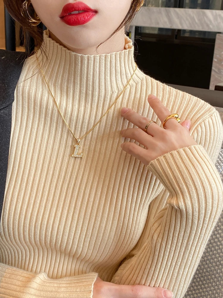 Lunarie Pure Knit Sweater: Minimalist Elegance and Premium Comfort