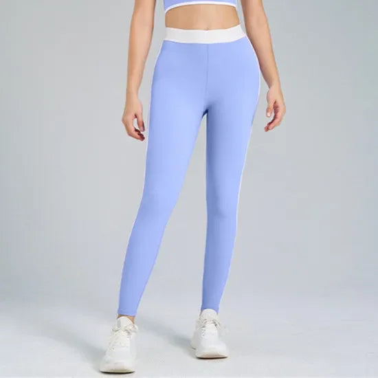 Lunarie Active Set: Elegance and Performance for Active Women