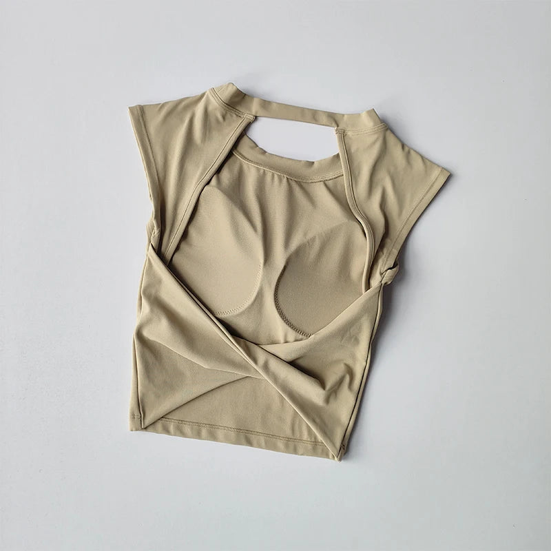 Lunarie SkinFit Top: Performance, Sensuality, and Technology for Your Routine