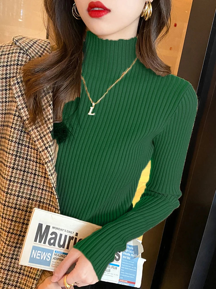 Lunarie Pure Knit Sweater: Minimalist Elegance and Premium Comfort