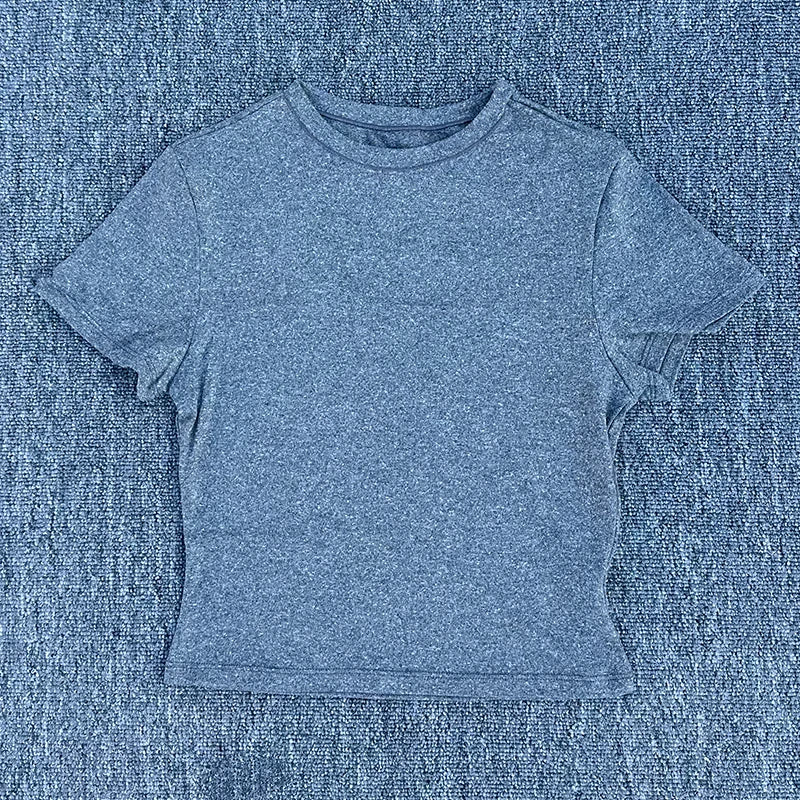 Lunarie Move Fit T-shirt: Elegance and Performance in Motion
